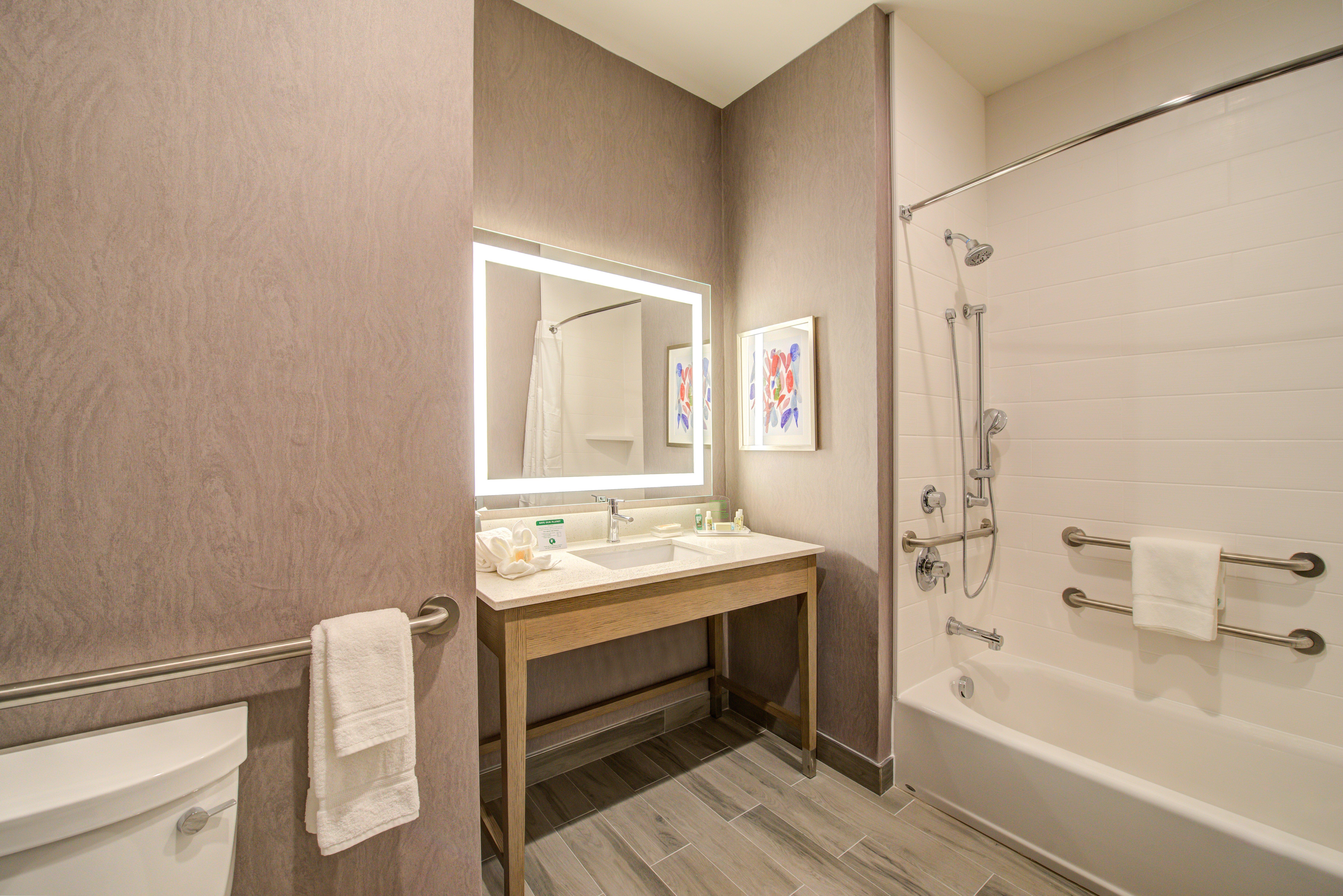 Holiday Inn Hotel & Suites - Houston West - Katy Mills By Ihg Exterior photo